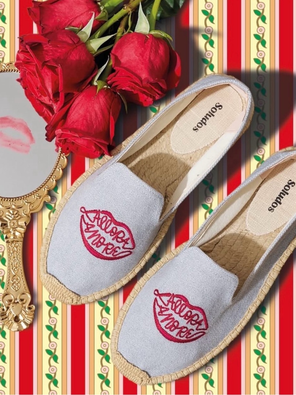 Soludos Canvas Smoking Espadrilles with Red Embroidered Lips Allora Amore | 37